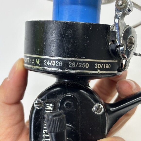 Garcia Mitchell 300A Spinning Fishing Reel Vintage Black - France - Picture 4 of 13